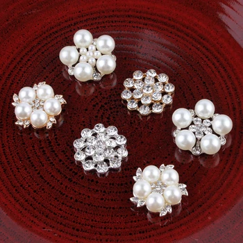 10ШТ блестящи Метални копчета с кристали и перли за цветята центъра на Декоративни кристални мъниста във формата на цветя, с фиксирана облегалка за аксесоари за коса