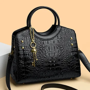 Нова висококачествена дамска чанта с наклонена на една педя едно рамо с крокодиловым принтом от Европа и Съединените американски Щати